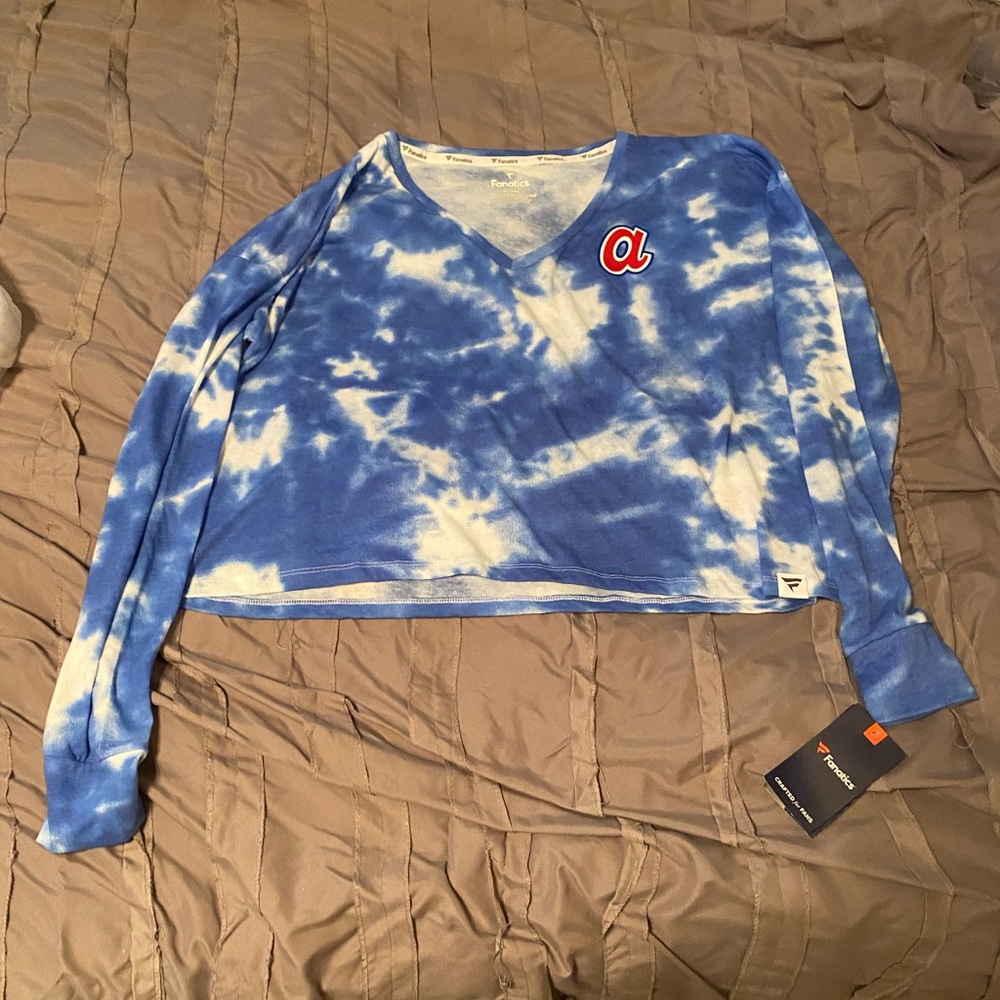 Atlanta Braves cropped long sleeve shirt nwt
